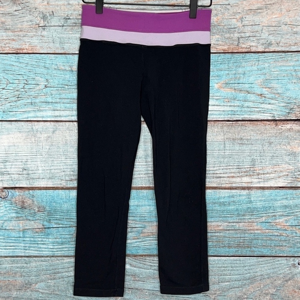 Lululemon‎ Run Inspire Crop Leggings Black Purple 4 Watercolor Band